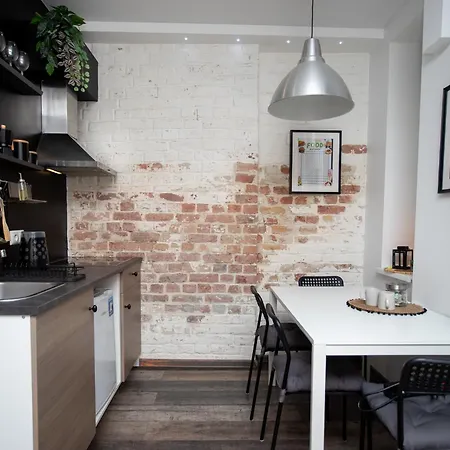 Stay By The Andrejsala Area With Free Parking And Reach The Old Town In 15 Min Walk Riga Buitenkant foto