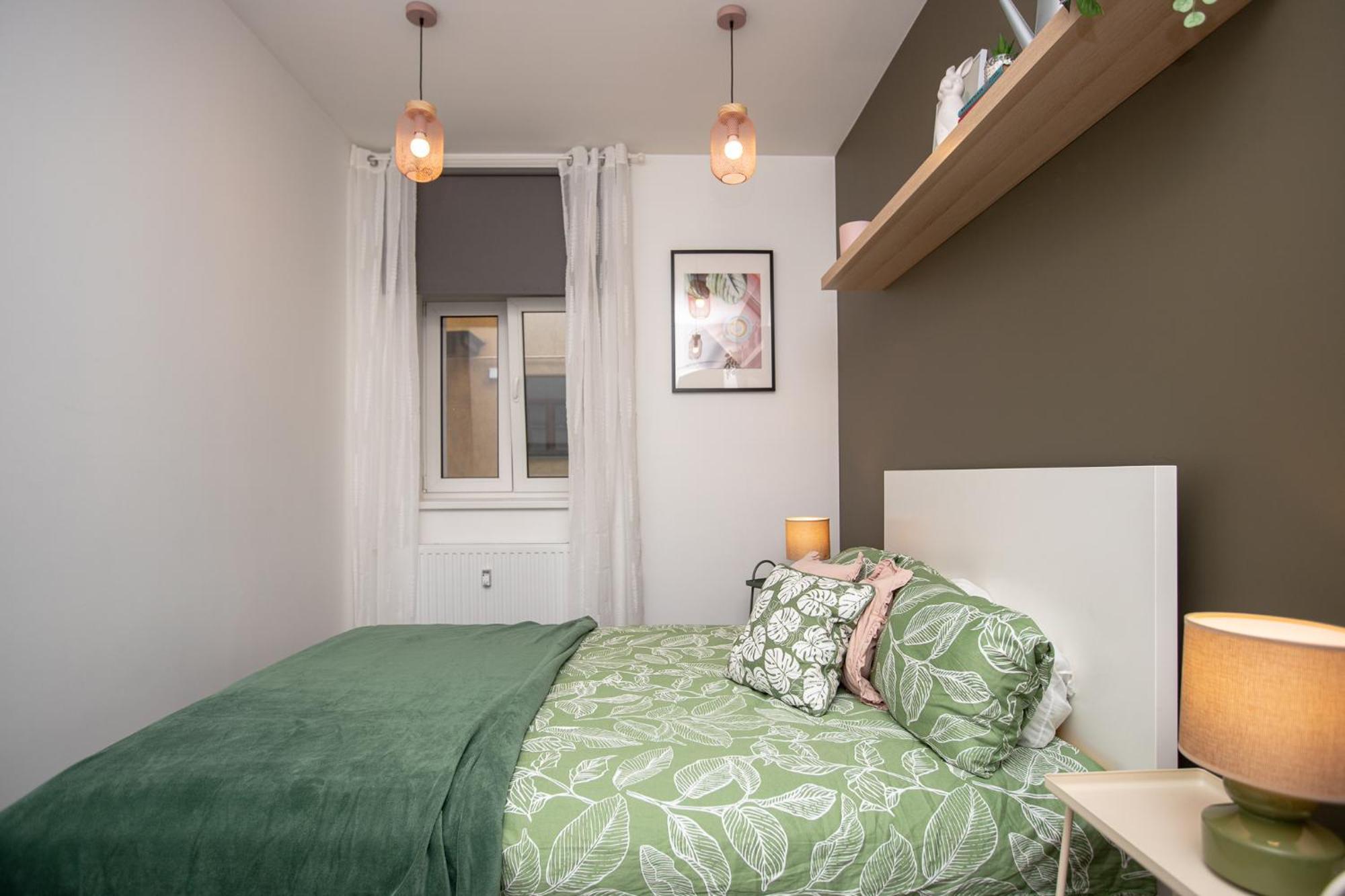 Appartement By The Andrejsala Area With Free Parking And Reach The Old Town In 15 Min Walk